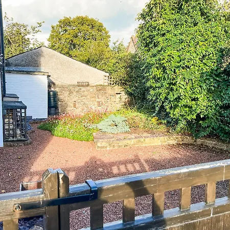 Holiday home Smithy *